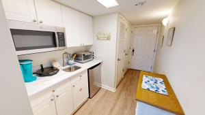 SeaCrest 515AB- by Holiday Isle Properties