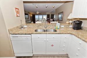 SeaCrest 604- by Holiday Isle Properties