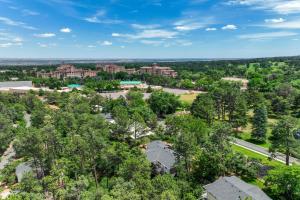 Canopy Springs Game Room & Covered Outdoor Oasis