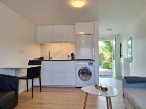 L24 - Studio apartment - Lögmannshlíð