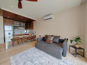 Maravilloso & Elegante apartamento céntrico-Pool-Jacuzzi By Yeah