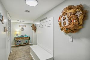 Destin Towers 61- by Holiday Isle Properties