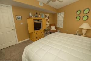 SeaCrest 705- by Holiday Isle Properties