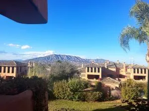 Luxurious 2 Bedroom garden apartment at El Soto Free Golf - Gym- Tennis - Paddle - Ojén