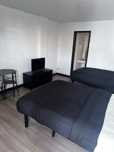 Glenstone place extended stay motel