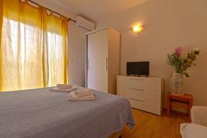 Apartments by the sea Zuronja, Peljesac - 10137
