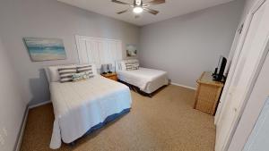 Shoreline Towers 1123- by Holiday Isle Properties