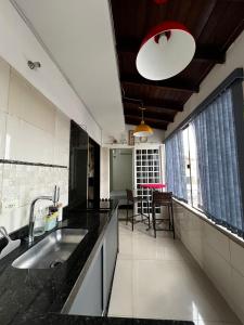 Casa com churrasqueira mr2