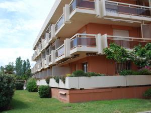 Le Lavandou T2 pour 4 pers, bord de mer, clim, parking - FR-1-803-13