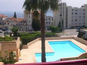 Le Lavandou, T2 avec piscine, 4 couchages proche plage - FR-1-803-20