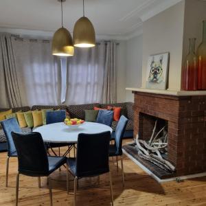 Brisbane waters cottage at Point Clare NSW