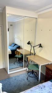 Tranquil Garden view Room Macquiare Marsfield Eastwood