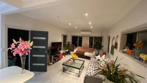 Tranquil Garden view Room Macquiare Marsfield Eastwood