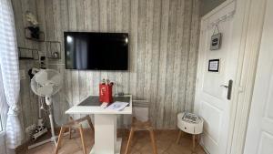 studio indépendant dans villa avec piscine jacuzzi