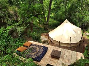Tentes de luxe Tente tipi nature, calme, cascade et baignade a 10 minutes a pieds : photos des chambres