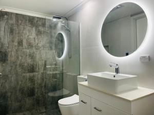 House at Train Station Thomastown