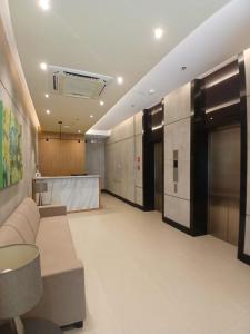 Milton Hotel Makati