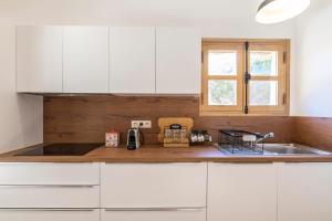 Maisons de vacances maison a proximite plage de furnellu : Maison 2 Chambres