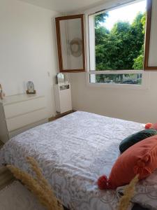 Sejours chez l'habitant Private Room in Cozy Homestay - Line 14, Direct Access to Paris - Airport Orly : photos des chambres