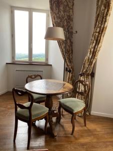 B&B / Chambres d'hotes Chateau du Puech : photos des chambres