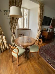 B&B / Chambres d'hotes Chateau du Puech : photos des chambres