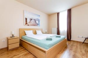 Modern Comfort in József Street by NW