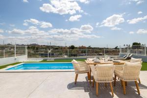 Atalaya House Private Pool Blue by AORA STAY