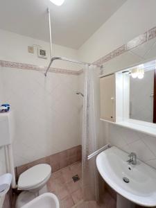 One-Bedroom Standard Apartment
