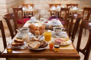 Hotels Le Relais Montmartre : photos des chambres