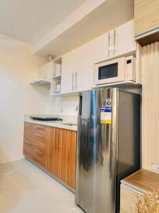 Modern 1-Bedroom Condo at Matina Enclaves Residence, Close to SM City Davao