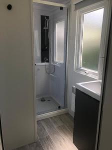 Chalets mobil-home 4/6 pers : photos des chambres