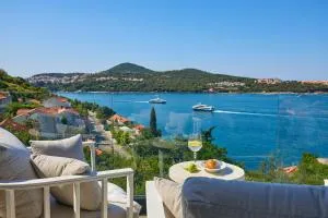 Hedera Estate Hedera A25 - Pobrežje