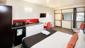 Tropical Gateway Motor Inn