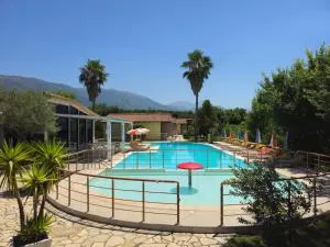 Resort Te Zagolli - Trajas
