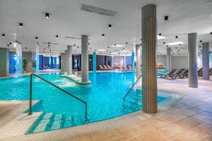 ambient hotel and aromaspa sikonda
