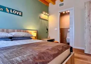 Antica corte - private court - Montinelle