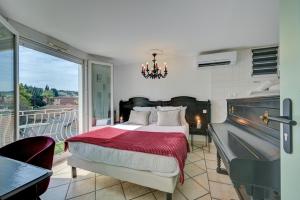 Hotels The Originals Boutique, Clair Hotel, Martigues : photos des chambres