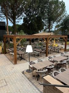 Hotels Hotel Le Relais des Brasseurs - Aubagne : photos des chambres