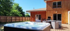 Maisons de vacances Jolie maison en lisiere de foret : photos des chambres