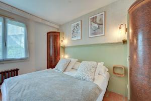 Hotels The Originals Boutique, Clair Hotel, Martigues : photos des chambres