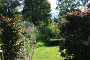 Pszczelarnia Dom Pracy Twórczej - Wilkanów