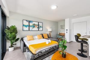 Appartements Luxueux appartement - Parking prive - Piscine - CC : photos des chambres