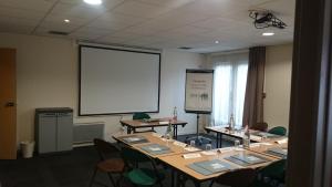 Hotels Campanile Bayonne : photos des chambres