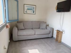 Maisons de vacances Maison avec terrasse et piscine dans residence a 6min de la plage : photos des chambres