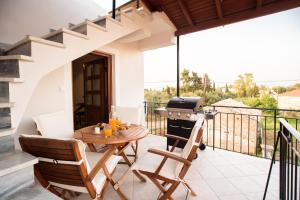 Liatiko Cottage House