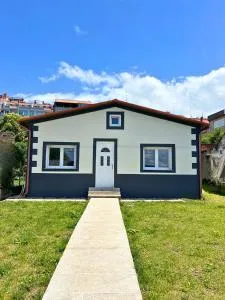 Casa Mantelas, en el centro de Vigo - Santo Tomé