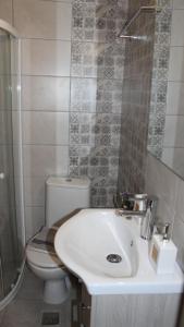 A&B My Sweet Home 2