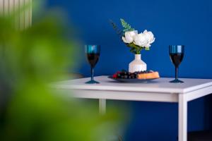 Urban Elegance - Stylish Central Accommodation