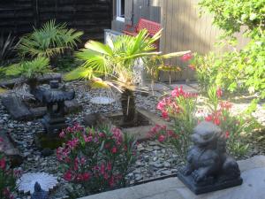 Maisons de vacances Fleur De Sel maisonnette 100 m chemin cotier : photos des chambres