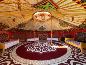 Ulgii Ger Camp